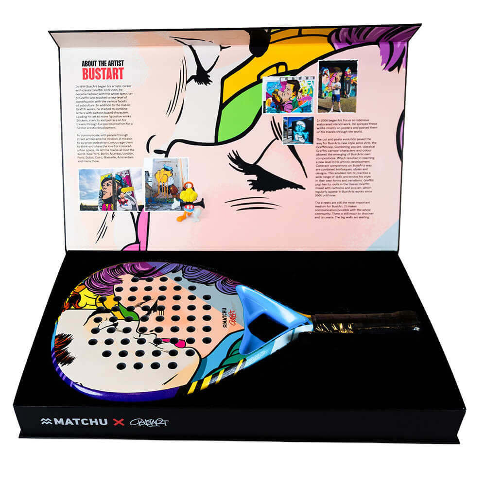 Raqueta de pádel en una caja exclusiva